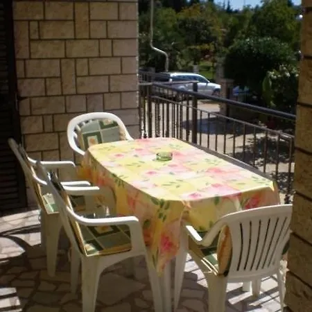 Ferienhaus In 5 Porec