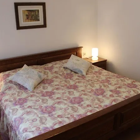 Ferienhaus In 5 * Porec