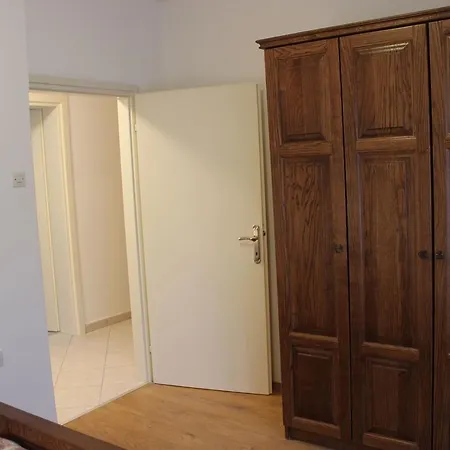 Ferienhaus In 5 * Porec